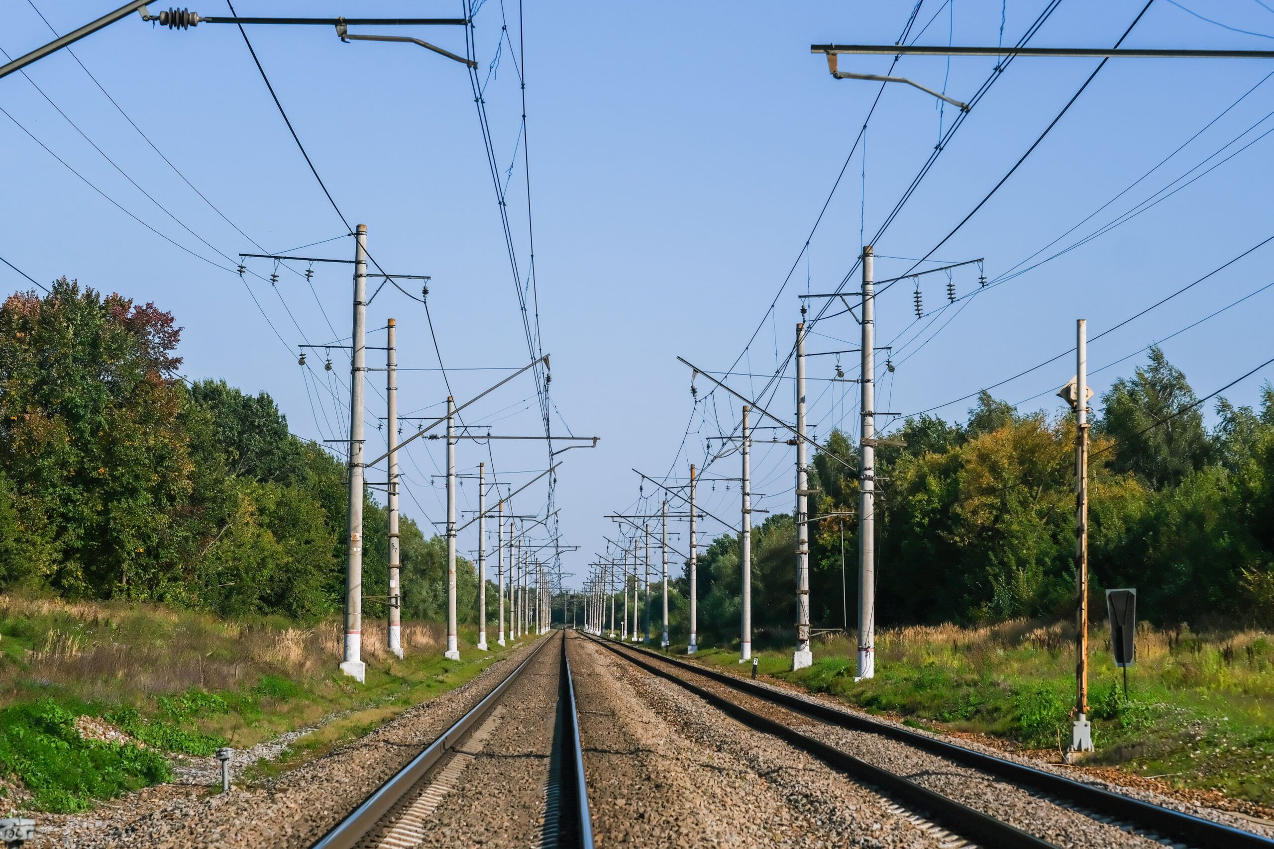 PAS 2080 Carbon Management Support for a Major Rail Electrification Programme