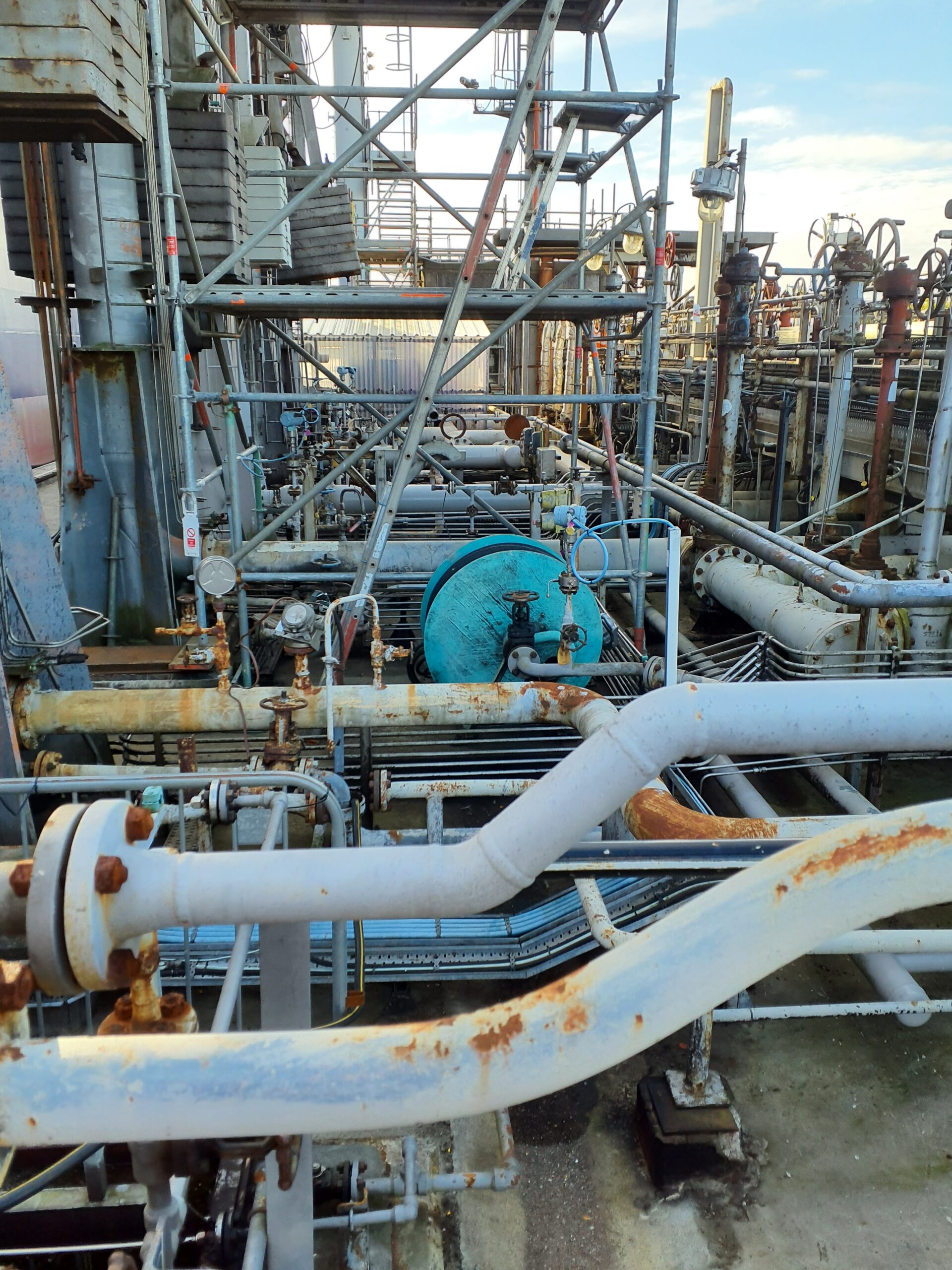 Petroineos 22