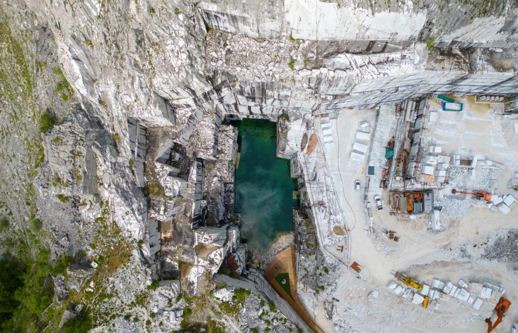 Restoring A Quarry While Safeguarding Valuable Mineral Resources
